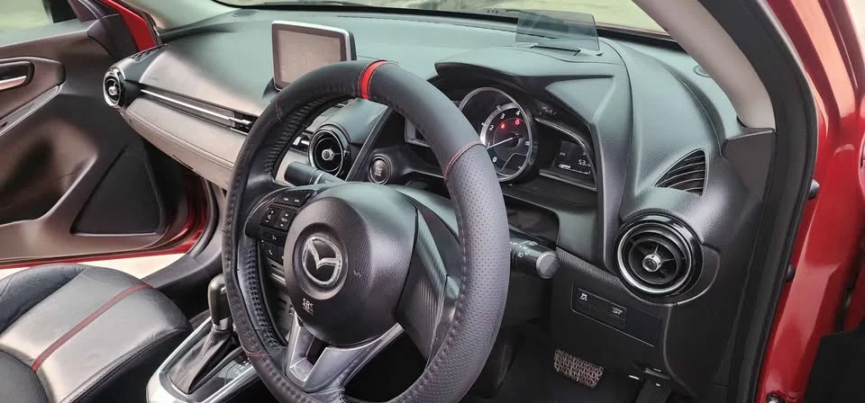2016 Mazda 2 III 2