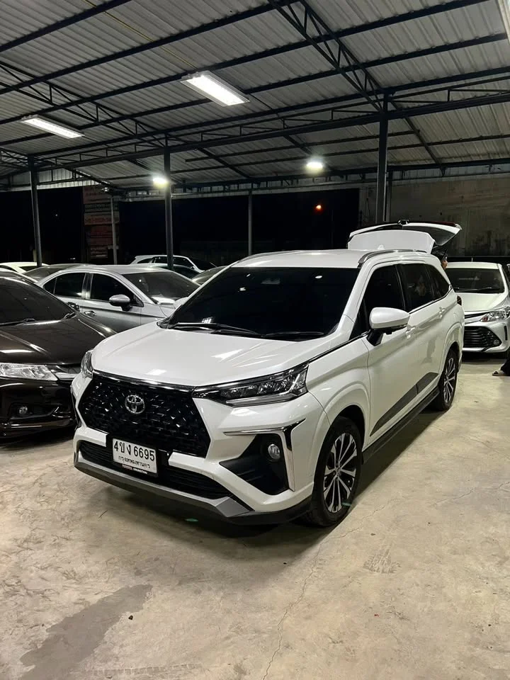 2022 Toyota Veloz III 3
