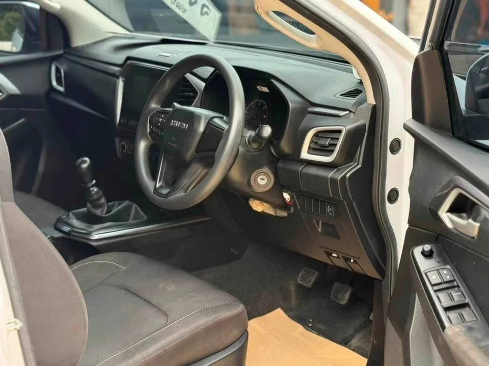 2020 Isuzu D-Max III (RG) 3