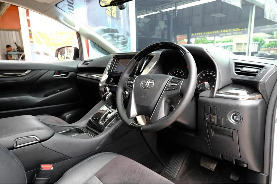 2017 Toyota Alphard, Vellfire III (AH30) 2