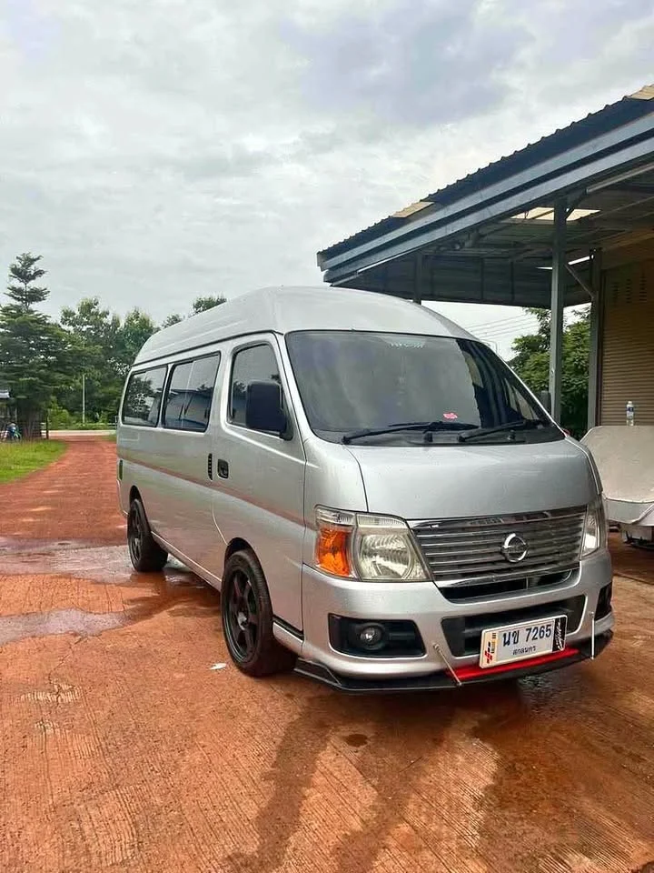 2011 Nissan Urvan V (E25) 3