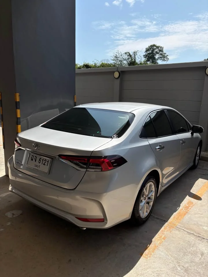 2020 Toyota Corolla Altis XII (E210) 3