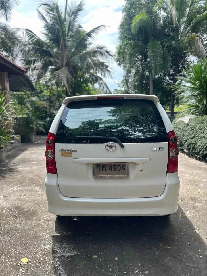 2010 Toyota Avanza I 3