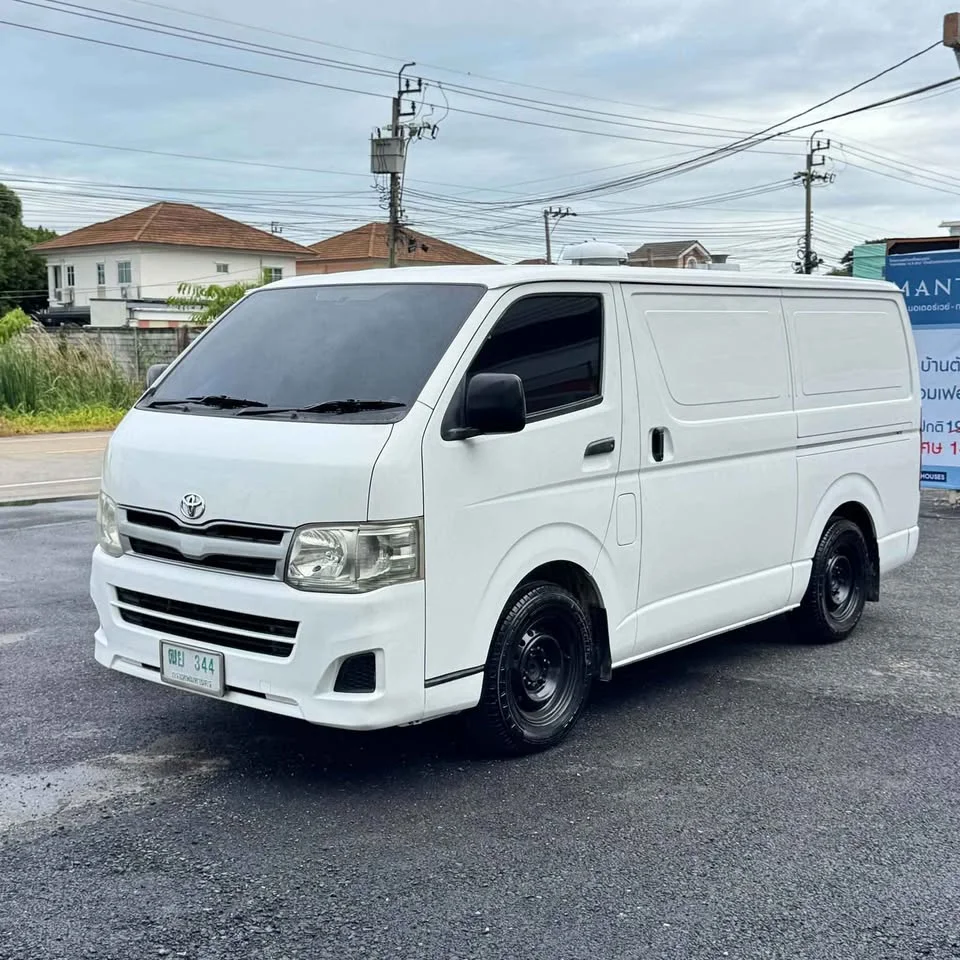 2012 Toyota HiAce V (H200) 2
