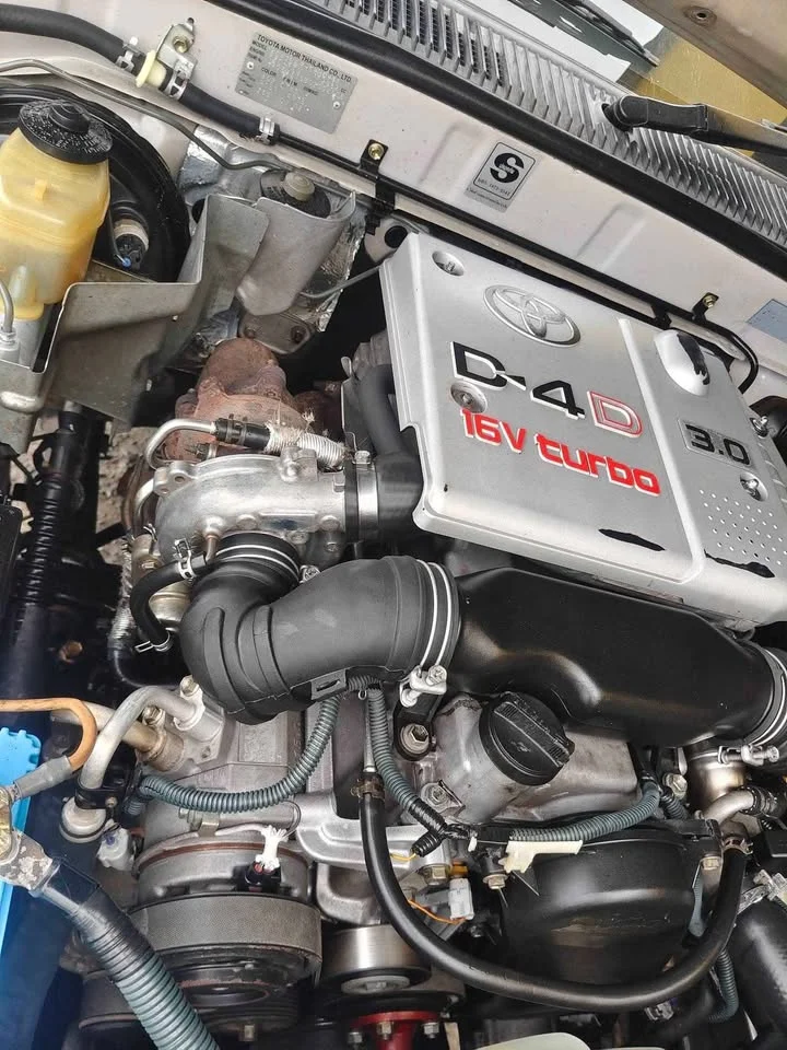 2002 Toyota Hilux Tiger VI 3