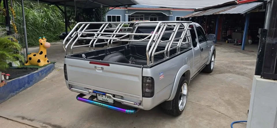 2002 Toyota Hilux Tiger VI 2