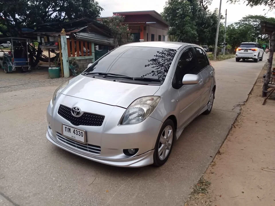 2008 Toyota Yaris II 3