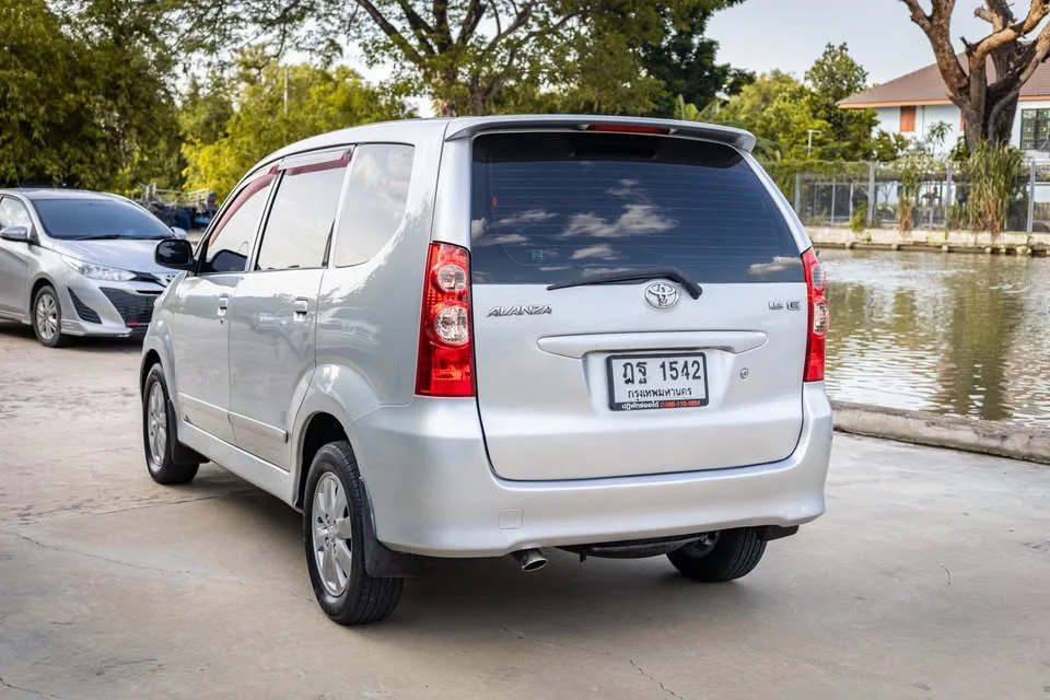 2009 Toyota Avanza I 2