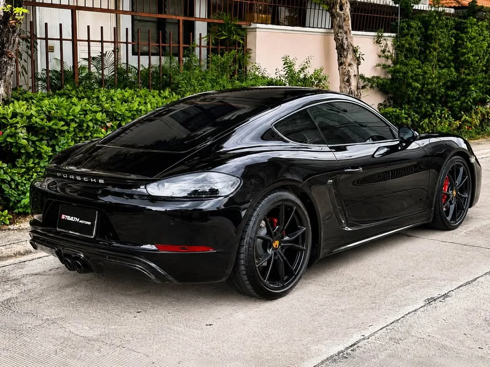 2022 Porsche 718 Boxster and Cayman IV 2