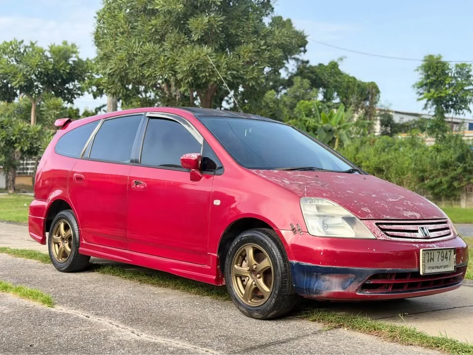2002 Honda Stream I 2