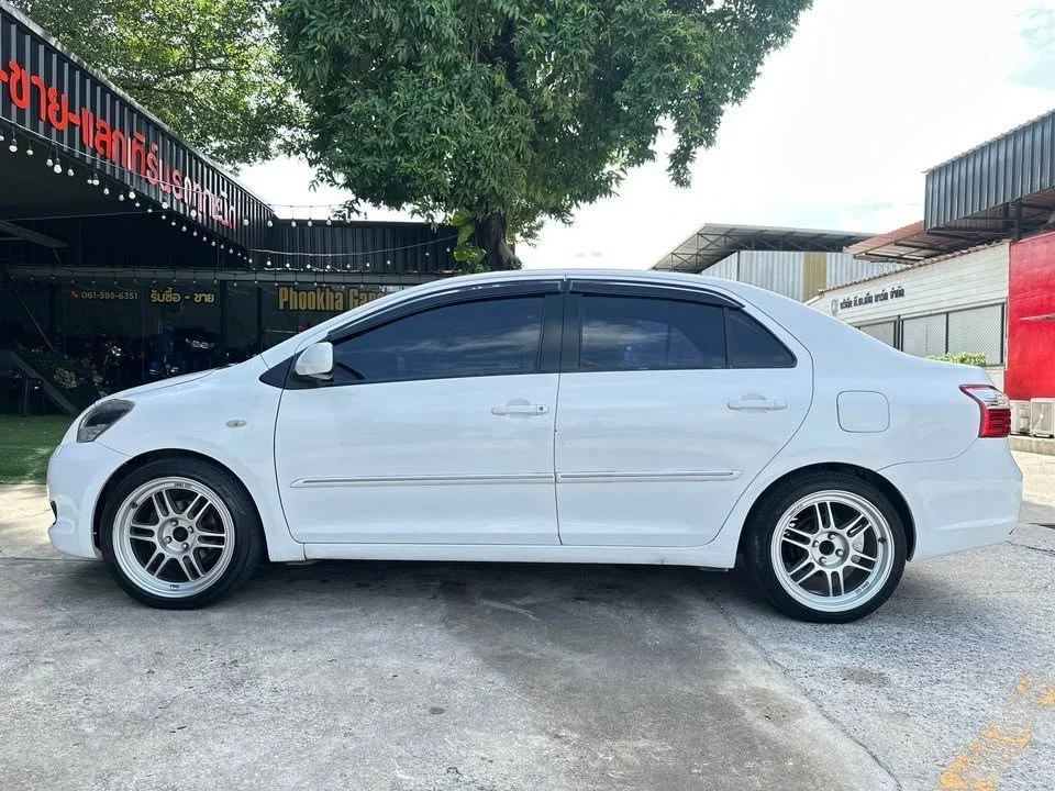 2010 Toyota Vios II 2
