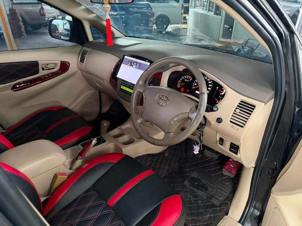 2006 Toyota Innova I 2