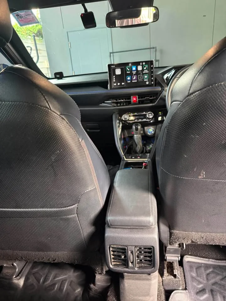 Toyota Yaris Cross AC200 3