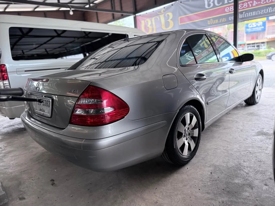 2004 Benz E-Class W211 2