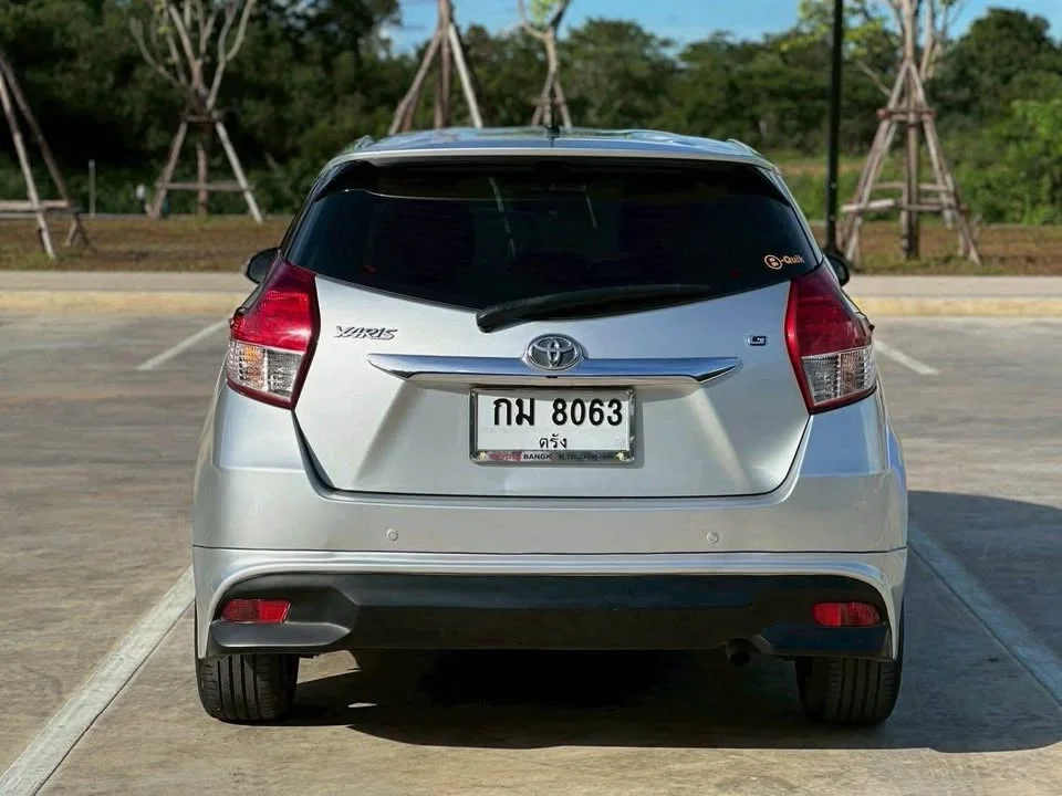 2015 Toyota Yaris III 3