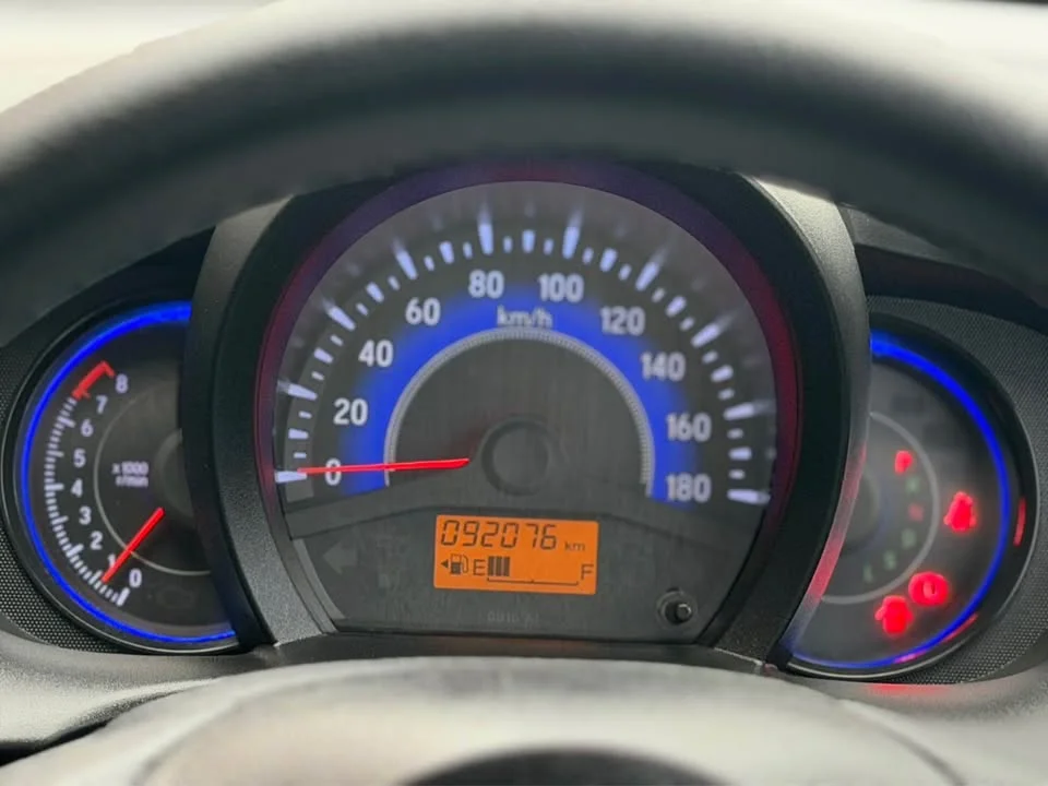 2015 Honda Mobilio II 2