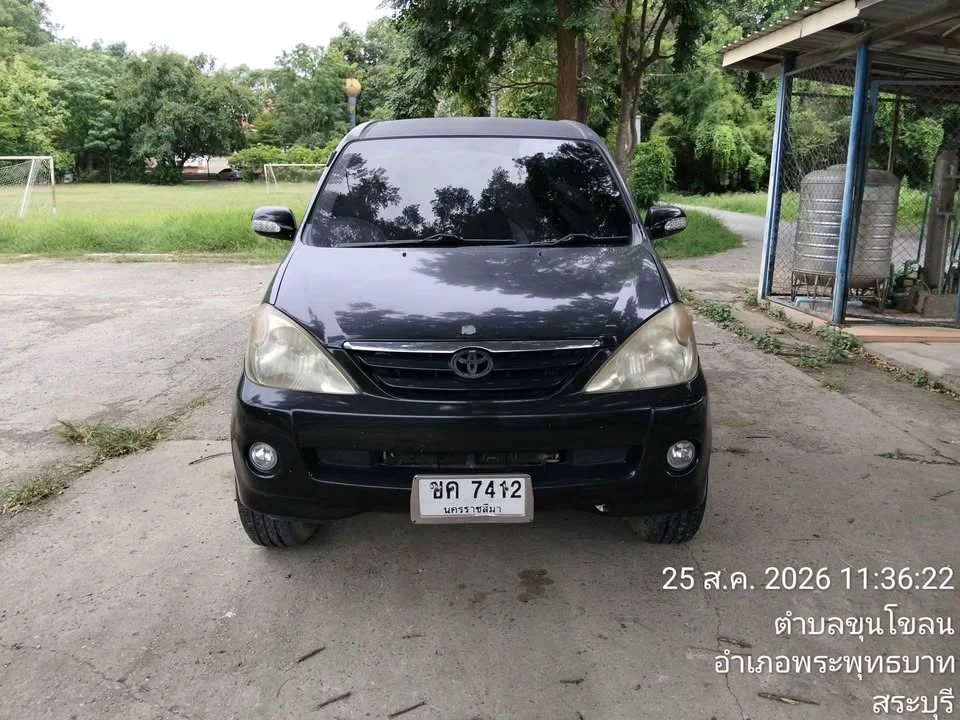 2004 Toyota Avanza I 2