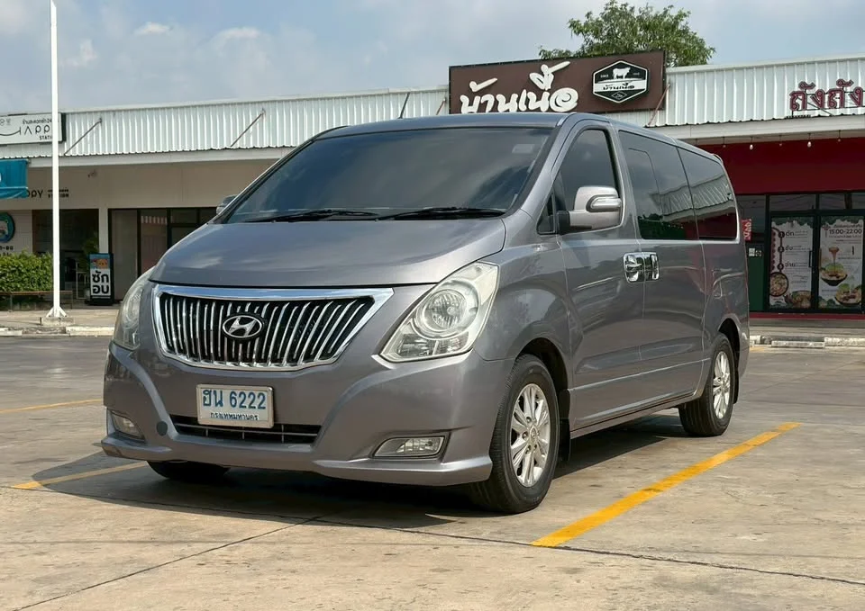 2011 Hyundai H-1 II 3