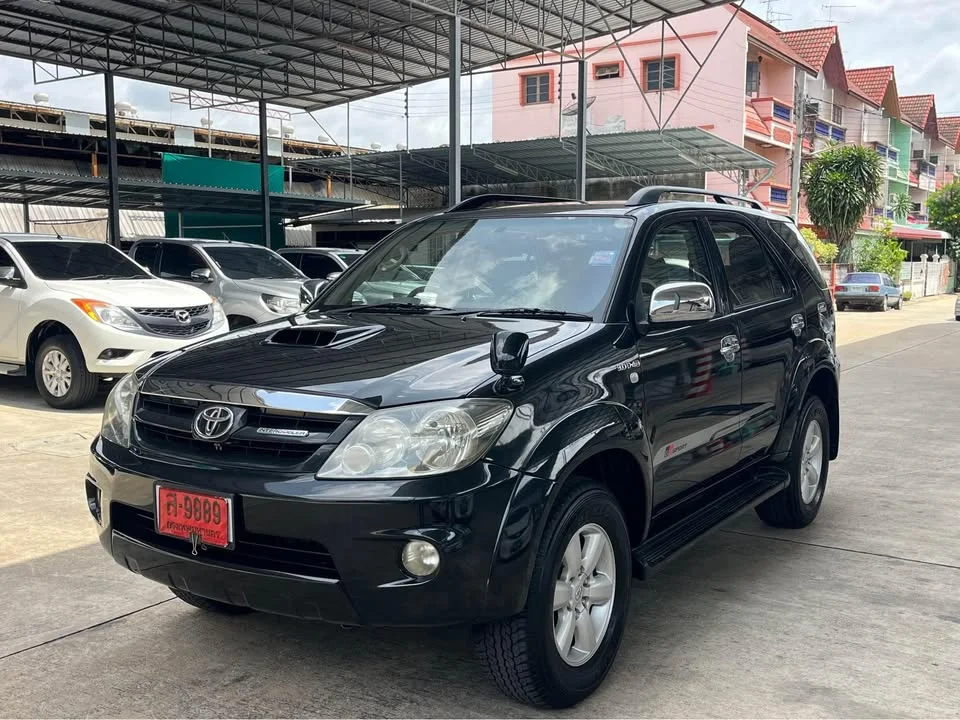 2007 Toyota Fortuner I 3
