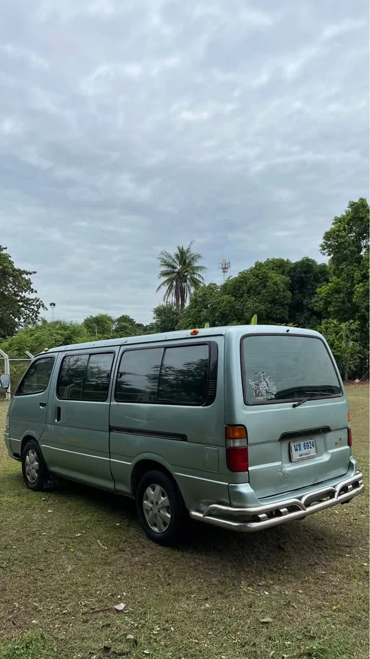 1995 Toyota Commuter IV (H100) 3