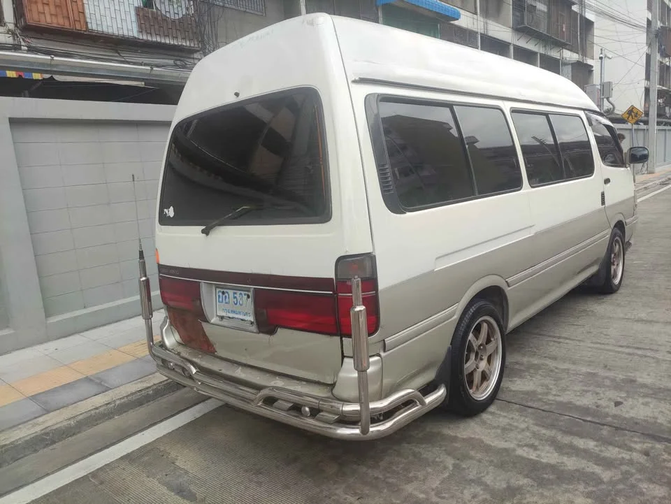 1998 Toyota Commuter IV (H100) 3