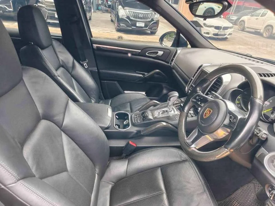 2015 Porsche Cayenne II 3