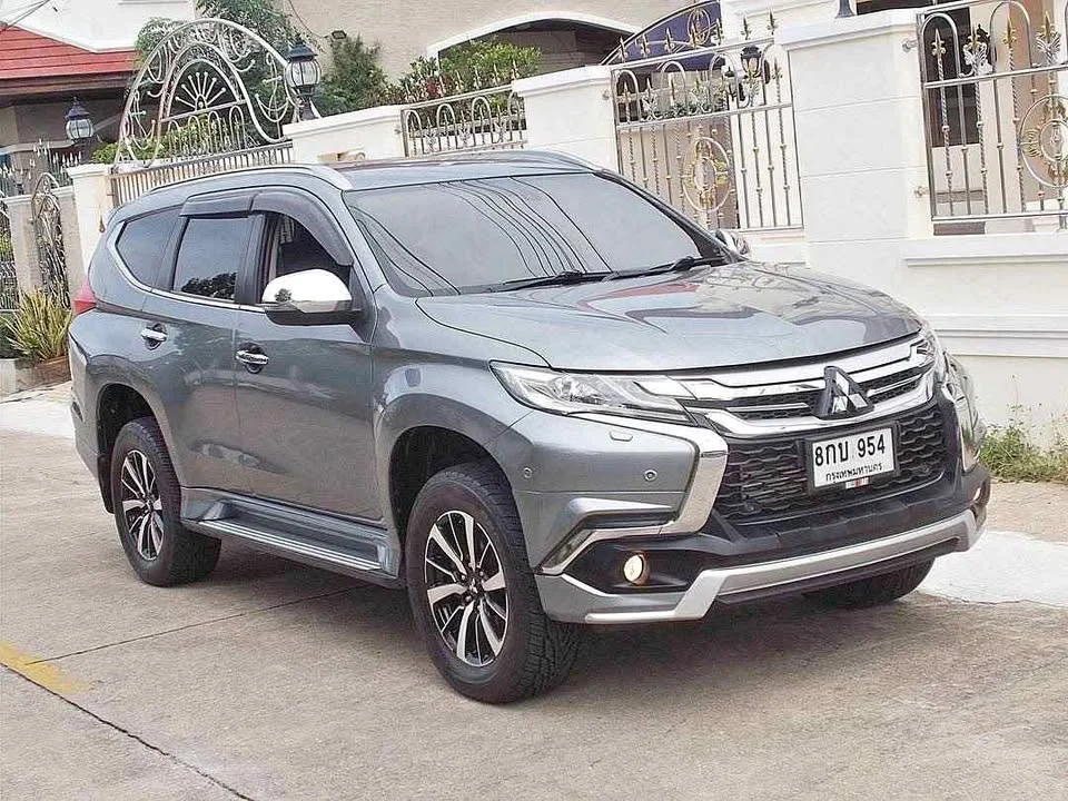 2018 Mitsubishi Pajero Sport III 3