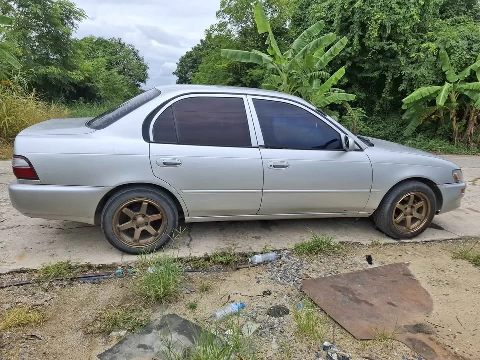 1993 Toyota Corolla Altis VII (E100) 3