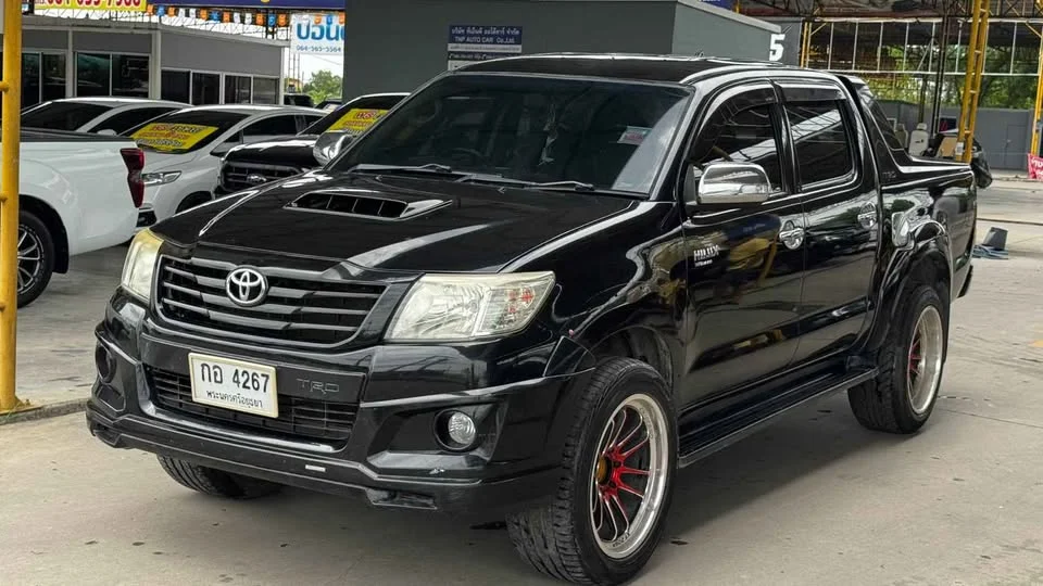 2015 Toyota Hilux VII 2