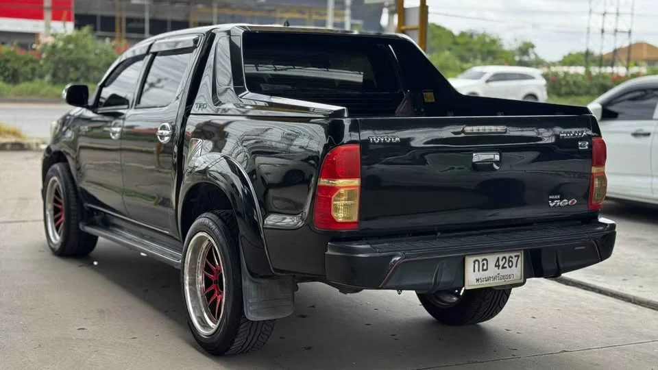 2015 Toyota Hilux VII 3