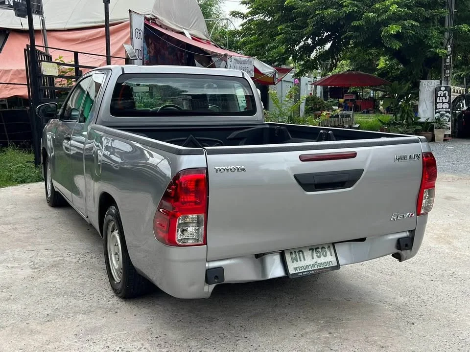 2018 Toyota Hilux VIII 2