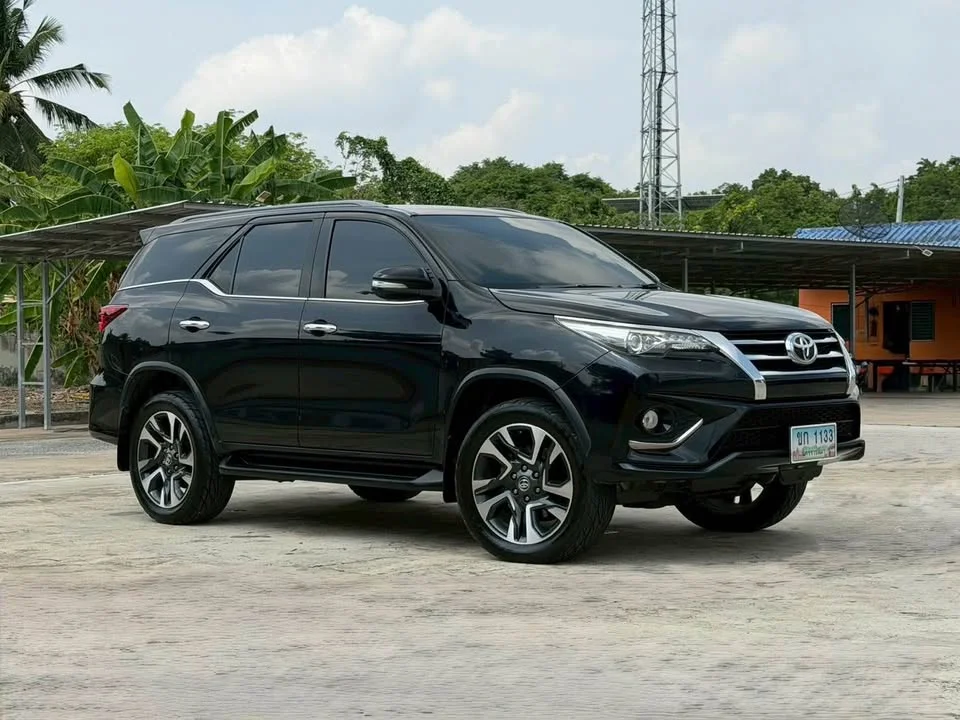 2016 Toyota Fortuner II 3