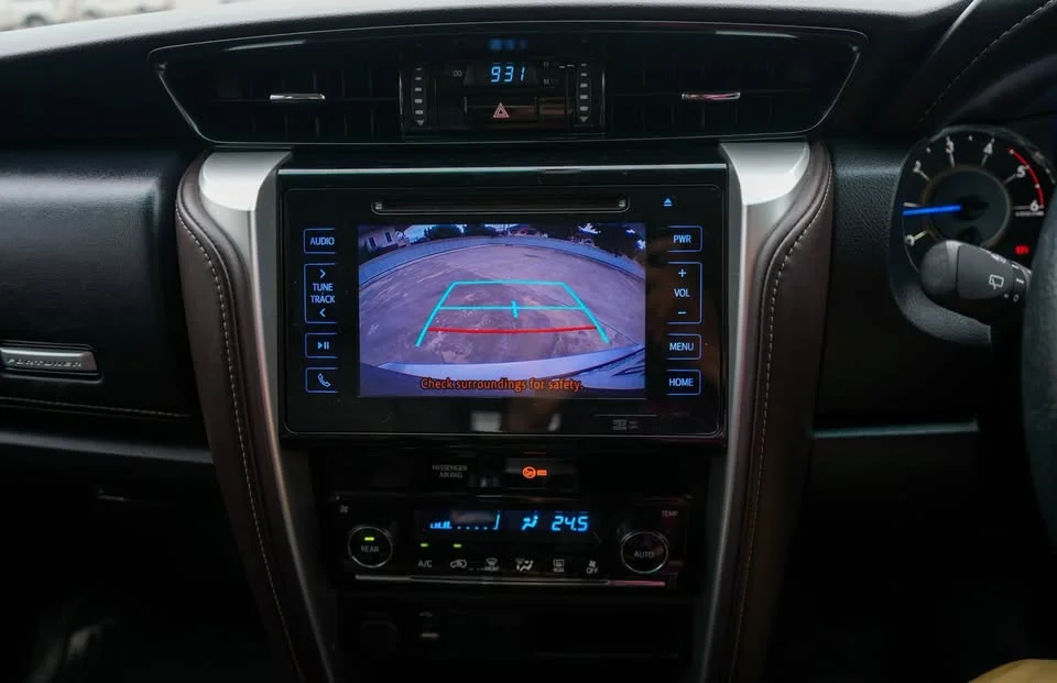 2019 Toyota Fortuner II 2