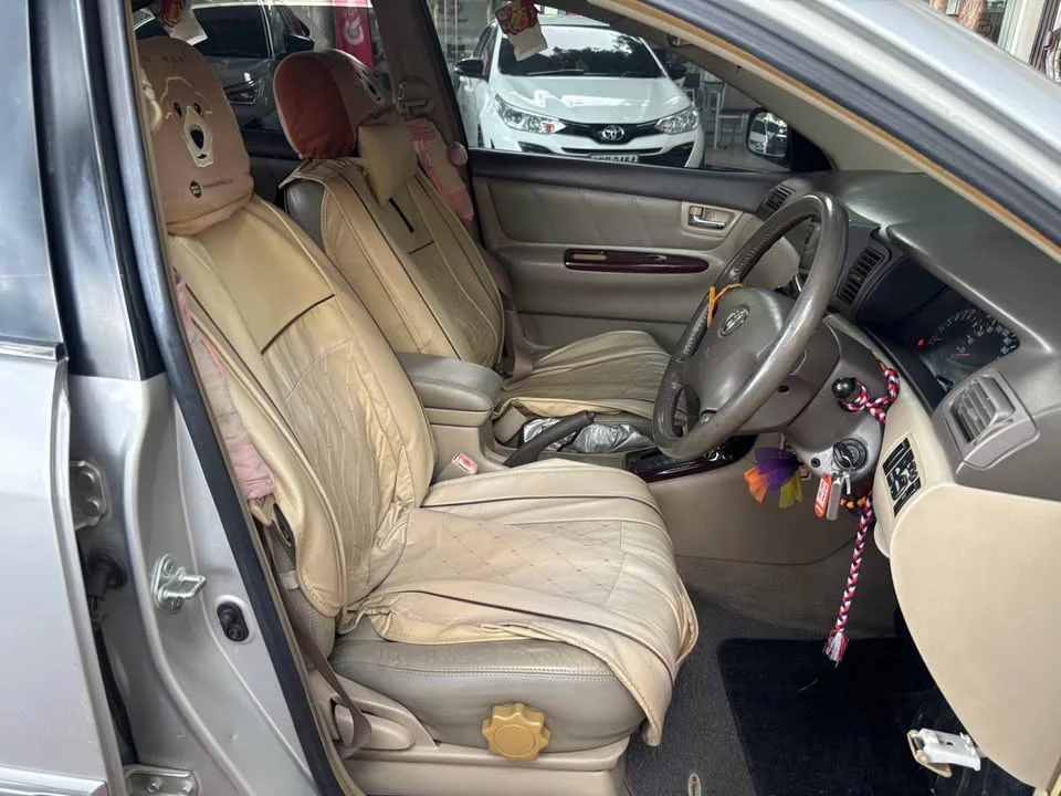 2004 Toyota Corolla Altis IX (E120) 3