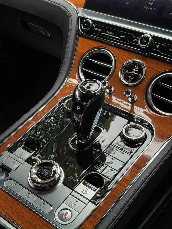 2022 Bentley Continental GT, GTC III 2