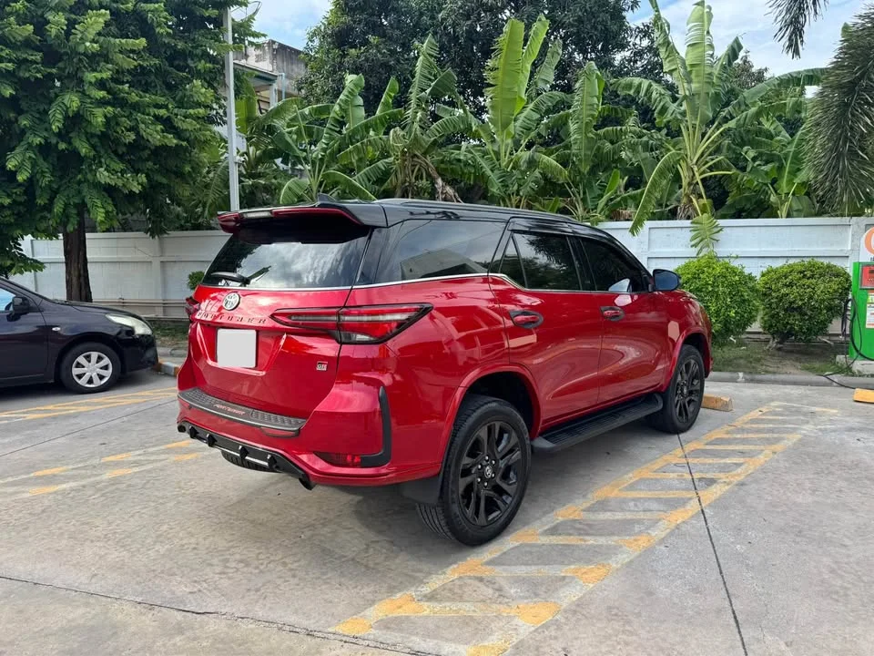 2022 Toyota Fortuner II 2