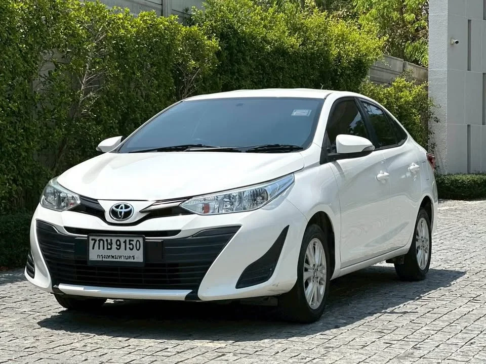2018 Toyota Yaris ATIV III 2