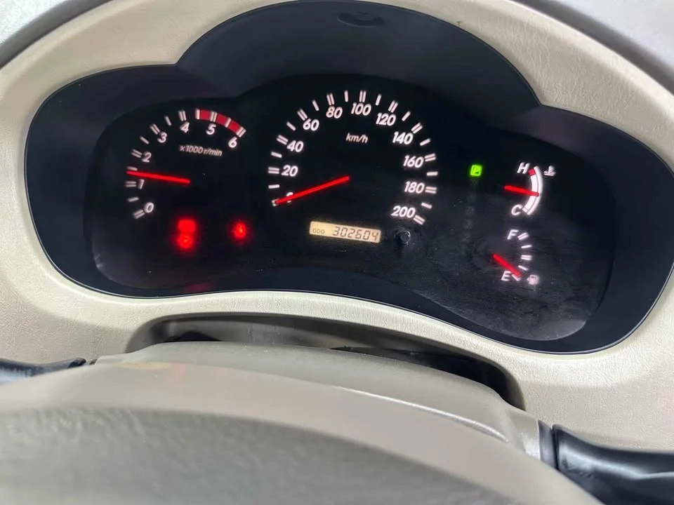 2005 Toyota Innova I 3
