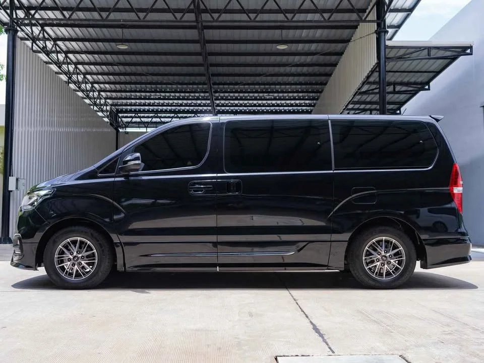 2023 Hyundai H-1 II 3