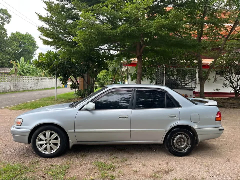1997 Toyota Corolla Altis VIII (E110) 2