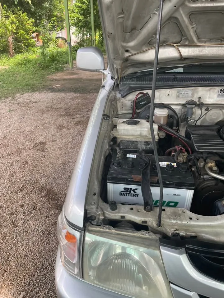 2003 Toyota Hilux Tiger VI 3