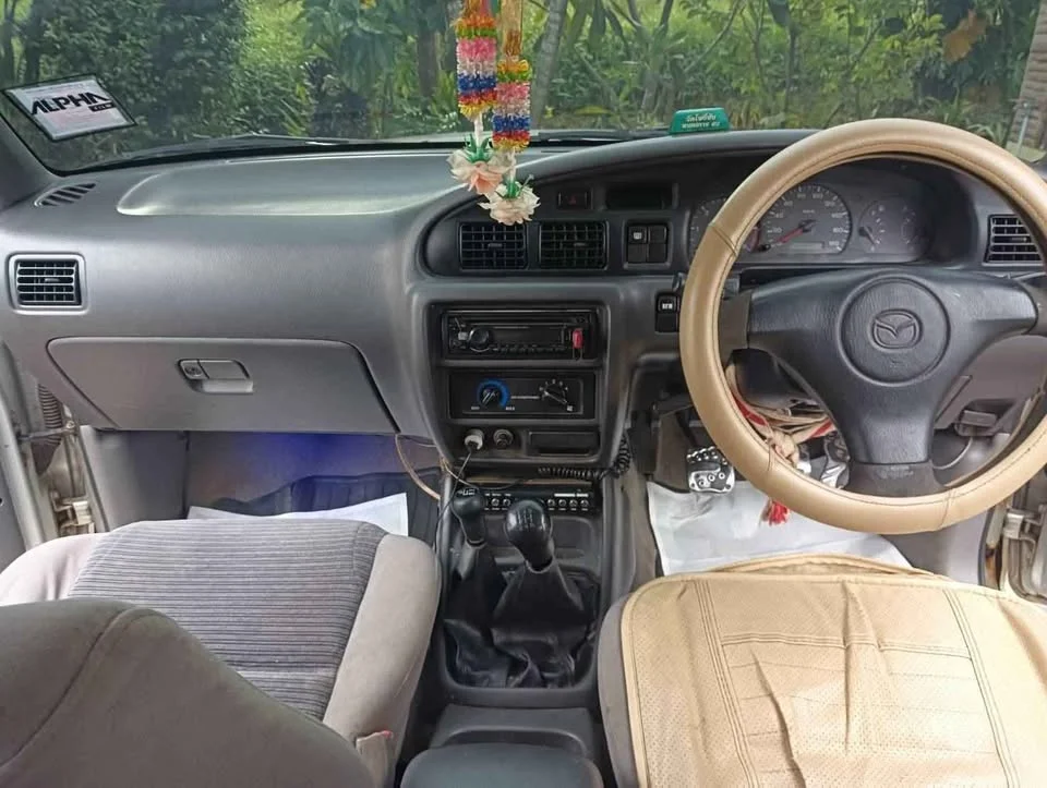 2002 Mazda 2500 Fighter V 3