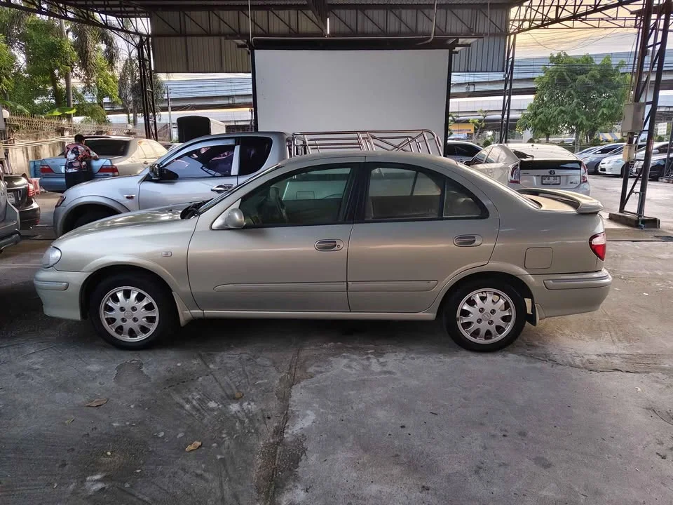 2002 Nissan Sunny N16 2