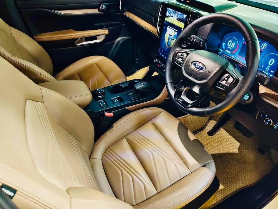 2022 Ford Everest III 3