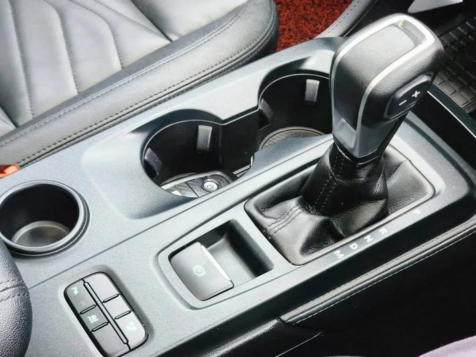 2022 Ford Everest III 2