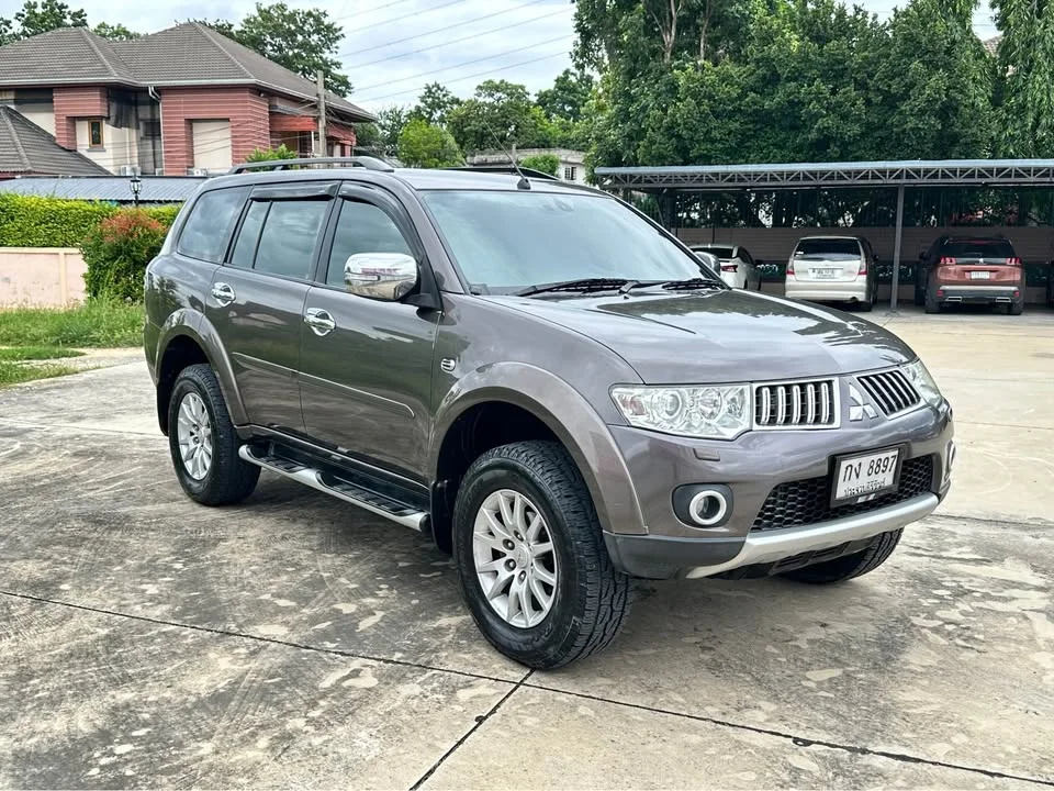 2012 Mitsubishi Pajero Sport II 3