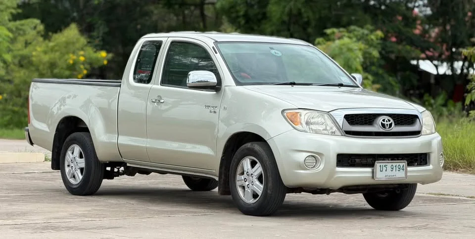 2010 Toyota Hilux VII 3
