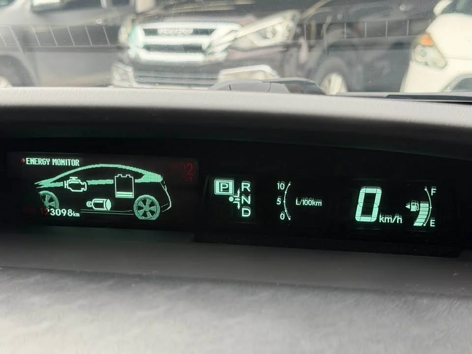 2011 Toyota Prius III 2