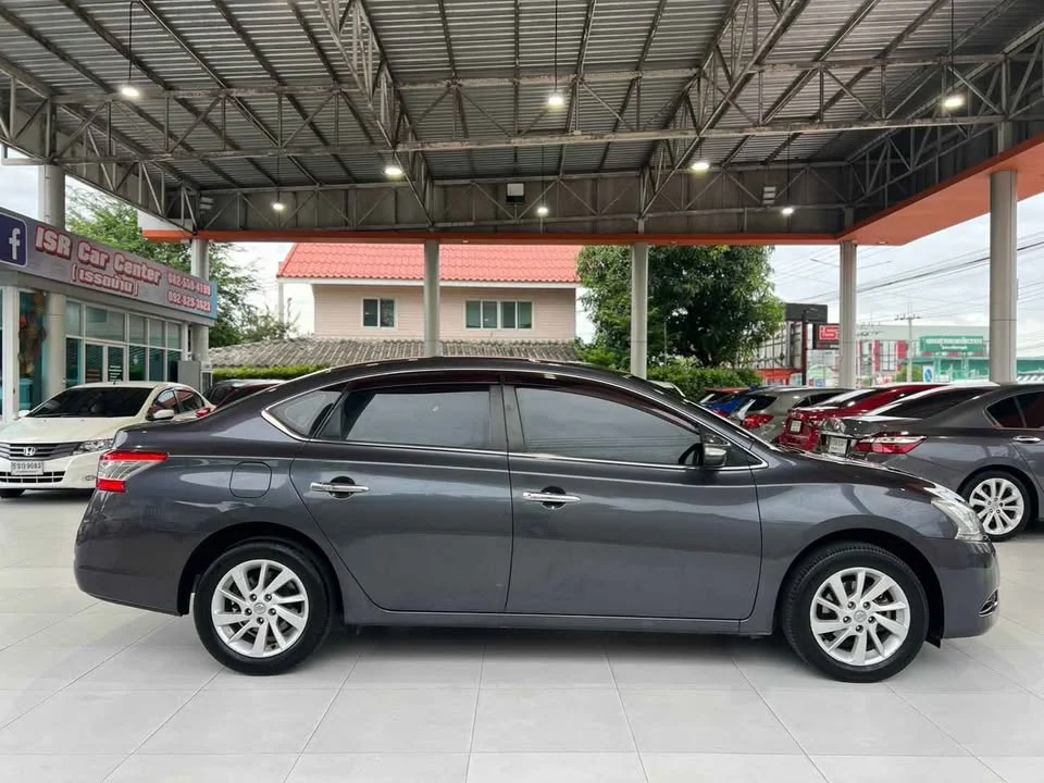 2013 Nissan Sylphy III (B17) 3