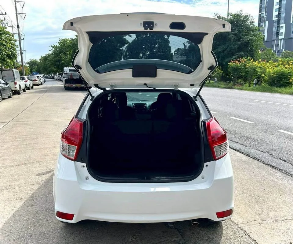 2015 Toyota Yaris III 3